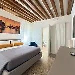 Ca'lavinia -2 Double With Private Bathrooms Apartman Velence
