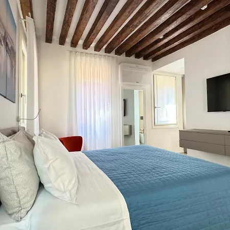 Appartement Ca'lavinia -2 Double With Private Bathrooms Venetië