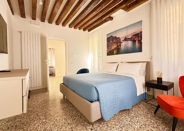 Appartamento Ca'lavinia -2 Double With Private Bathrooms *