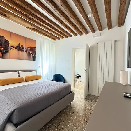 Ca'lavinia -2 Double With Private Bathrooms Διαμέρισμα Βενετία
