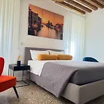 Apartment Ca'lavinia -2 Double With Private Bathrooms Venedig